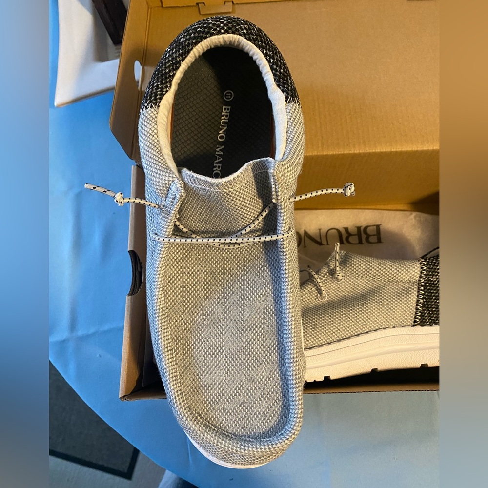 MENS SHOES- Bruno Marc Men's Arch Support Slip-on Shoes. gray and black. Size 11 - Picture 3 of 6